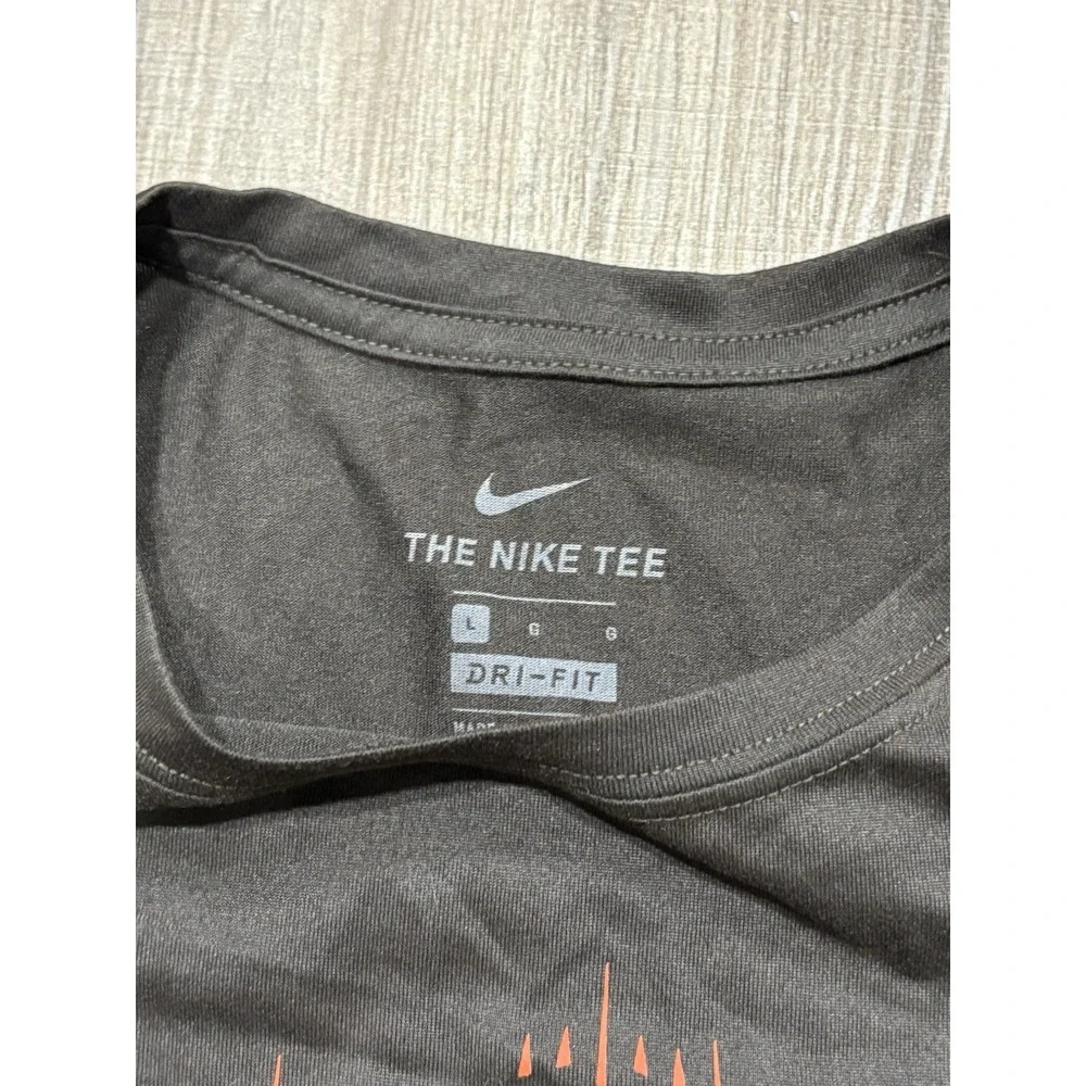 Nike Dri-Fit‎ Men's Large Cleveland Browns The Nike Tee Short Sleeve Shirt NWOT